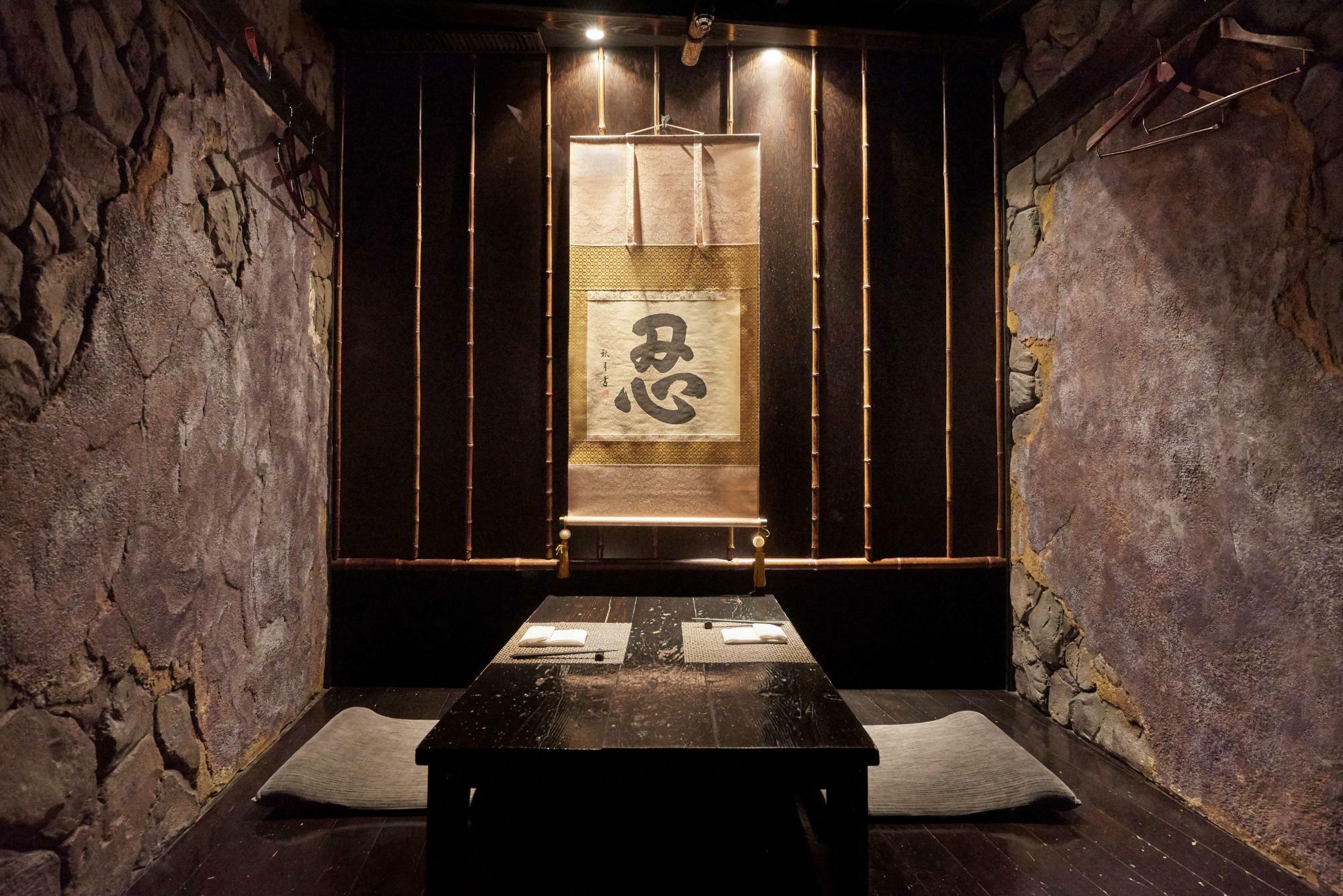 個室の一例。装飾・美術は日本が誇る一流の芸術集団が担当している（ウィルプランニング提供）
