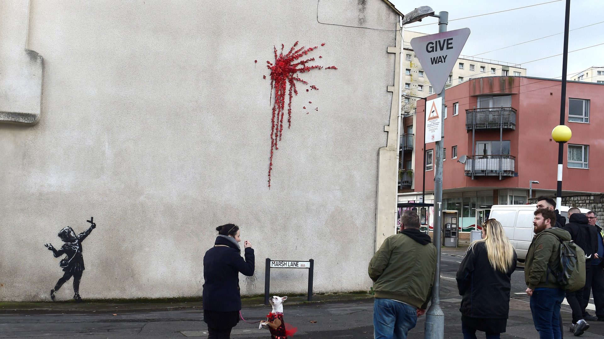 Banksy バンクシー 「Vandalism as Modern Art」 banksycaptured先行 