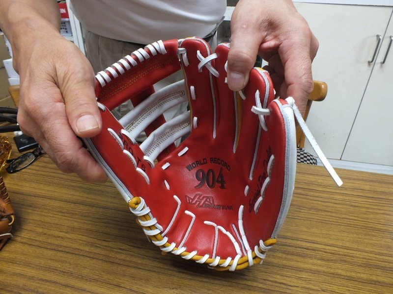 金本知憲氏や谷繁監督兼任選手らプロ野球選手がこぞって使いたが 金本知憲氏や谷繁監督兼任選手らプロ野球選手がこぞって使いたが