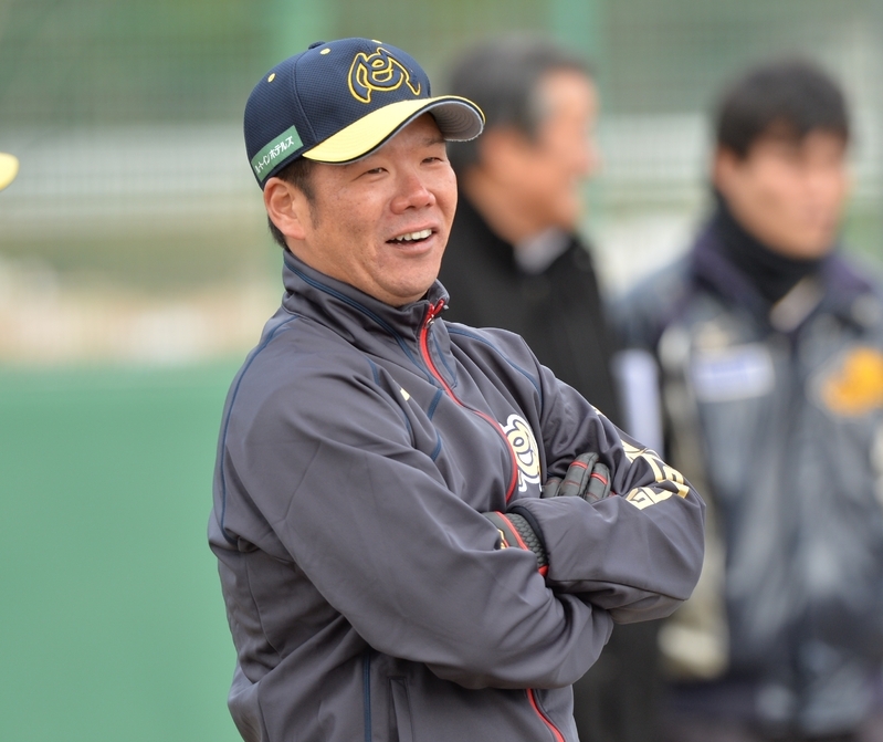 虎の男前」藤井彰人コーチ、古巣に里帰り―“藤井チルドレン”と 虎の男前」藤井彰人コーチ、古巣に里帰り―“藤井チルドレン”と