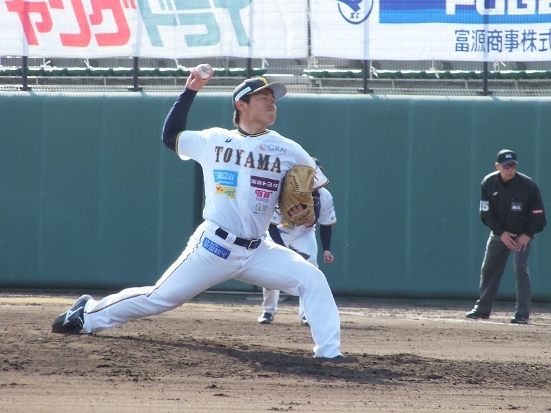 山本雅史投手