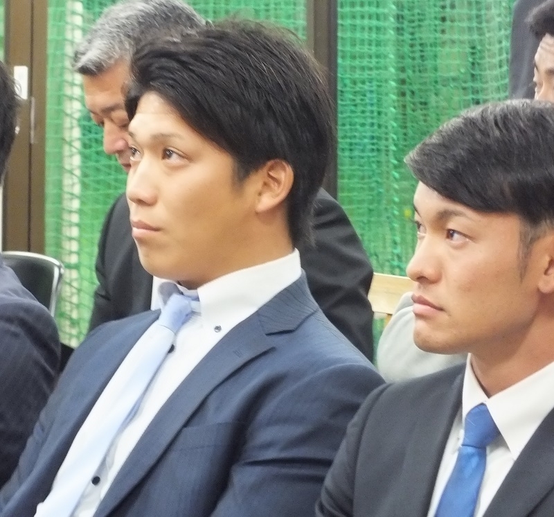 ラストイヤーと腹をくくっていた喜多亮太選手と神谷塁選手(右)