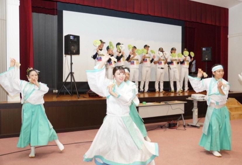 壇上から選手が応援してくれたファン感謝祭（写真提供：みんと代表・大嶋結衣さん）