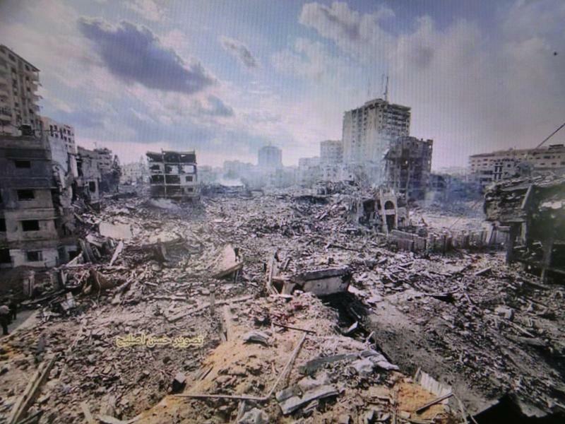 破壊されたガザ市内。（撮影・ガザ市民）