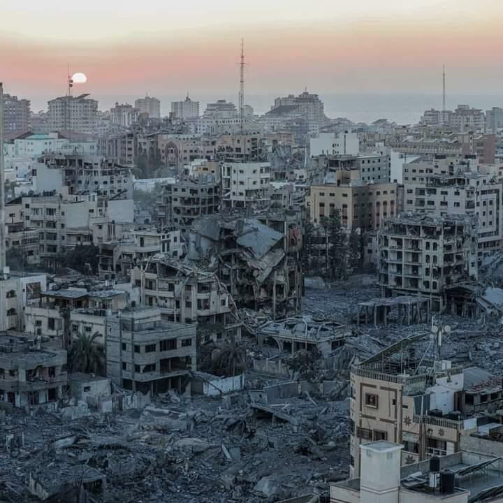 破壊されたガザ市内（撮影・ガザ住民）