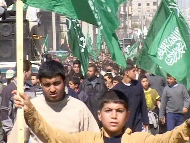 ハマス支持のデモ（2003年）（撮影・土井敏邦）