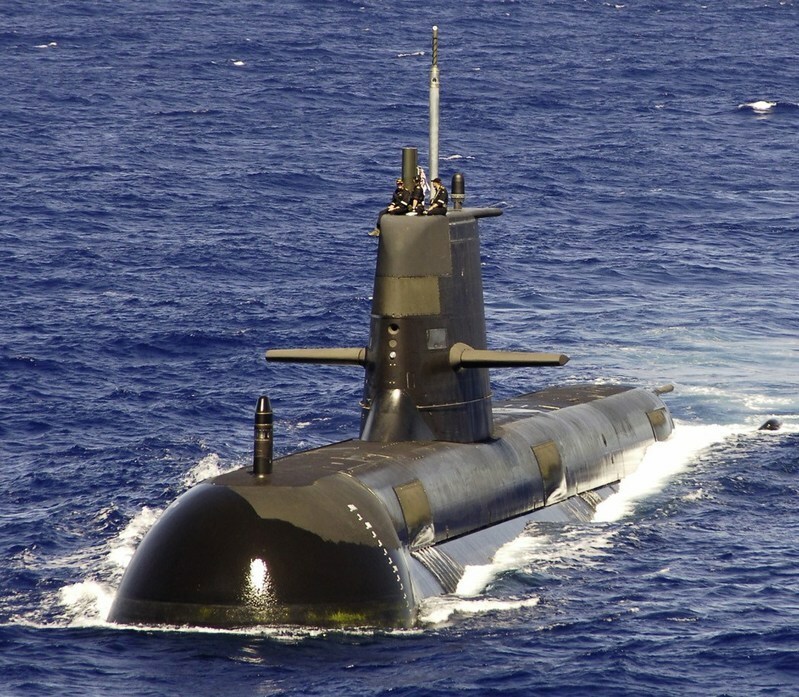 オーストラリアのコリンズ級潜水艦（米海軍撮影）