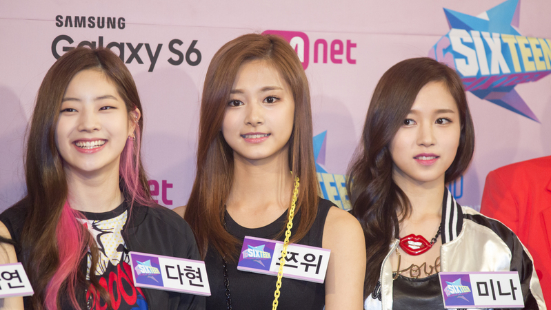 人民元 に謝罪させられた台湾アイドル 16歳の少女 周子瑜 遠藤誉 個人 Yahoo ニュース