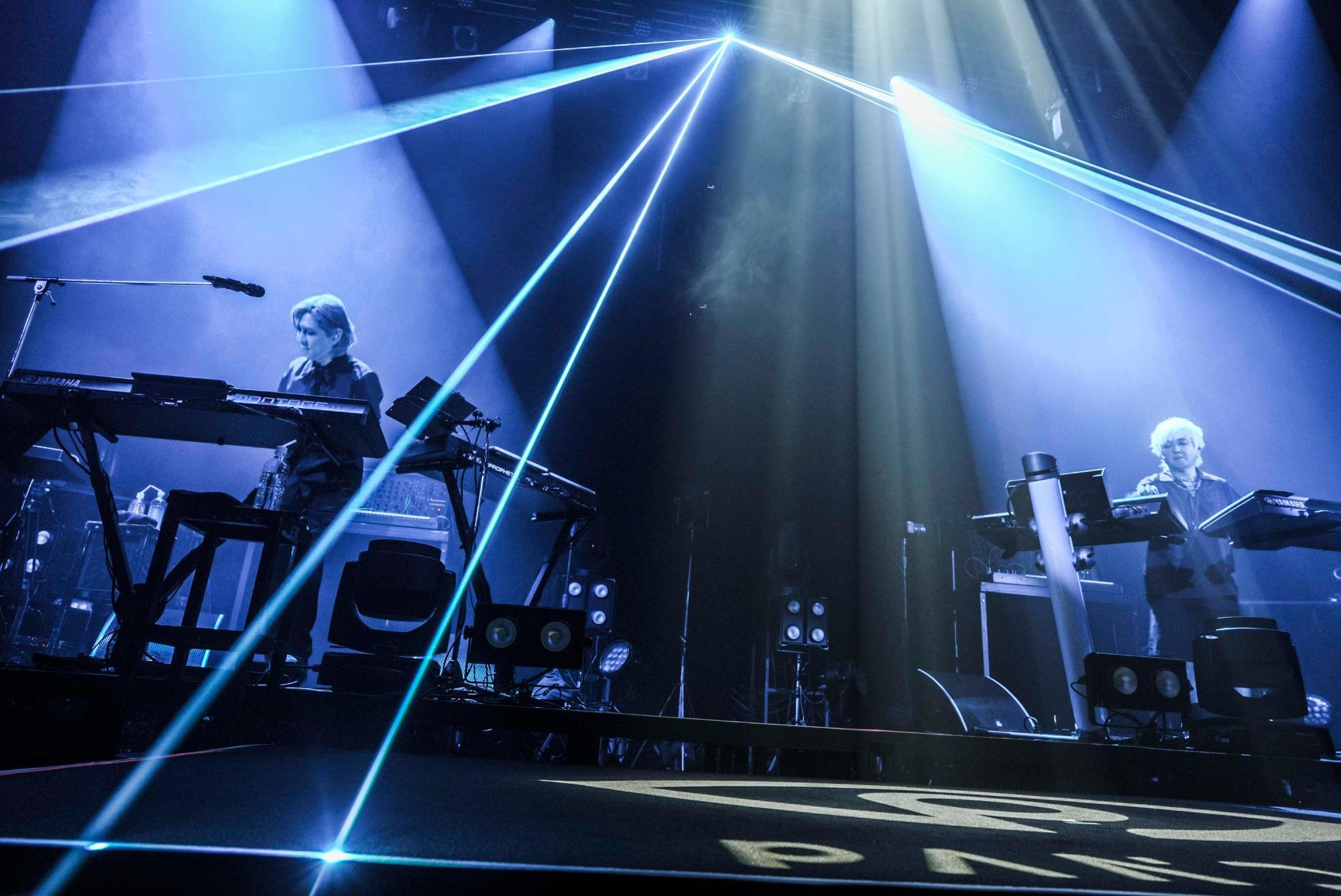 ライブレポ：小室哲哉×浅倉大介によるPANDORA再始動。ガンダム曲