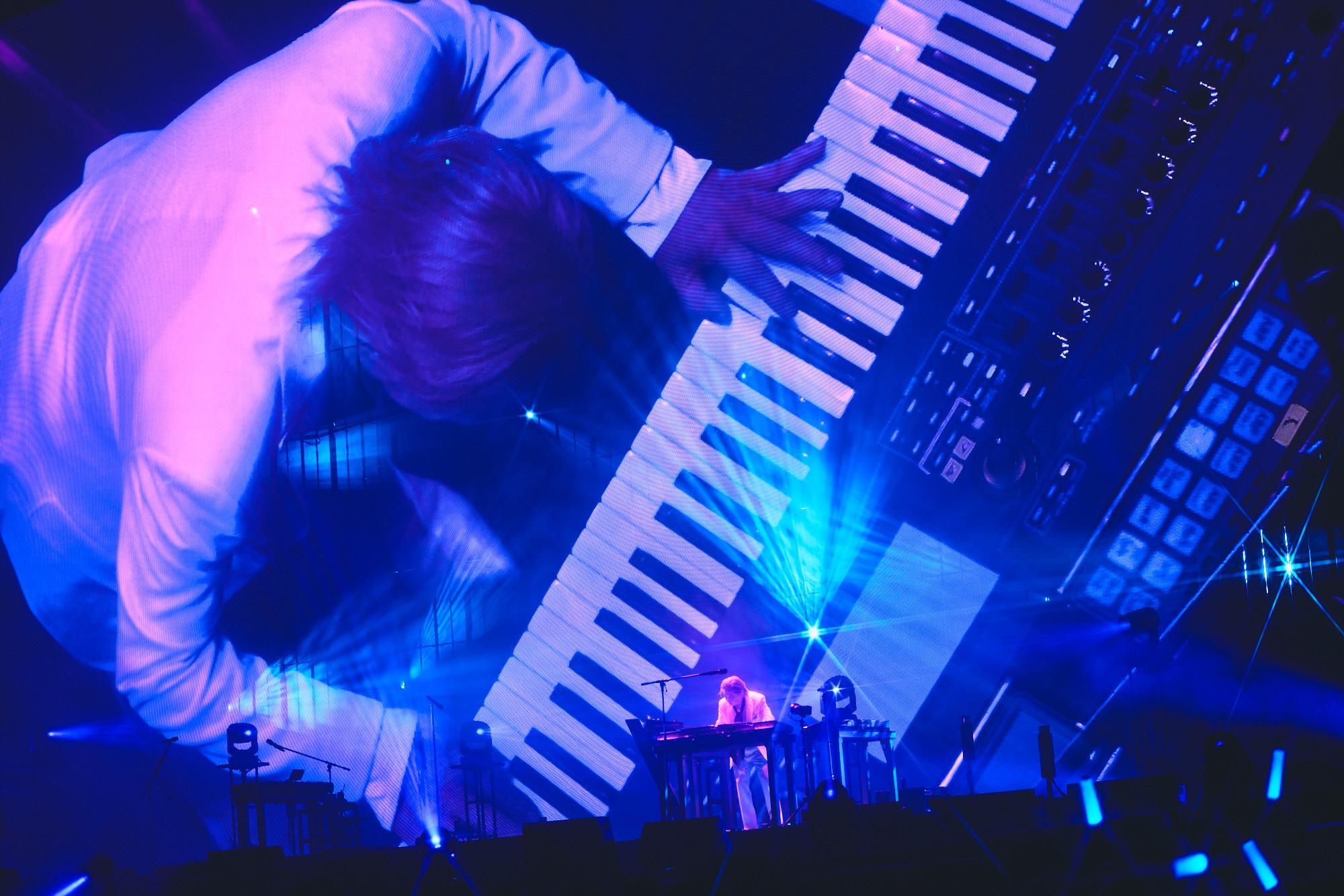 激レア】 TM NETWORK 最高の演技は今日の僕明日の君 TM NETWORK