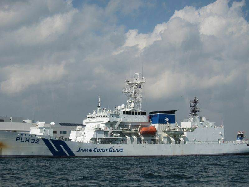 海上保安庁の巡視船のイメージ（フォトAC）