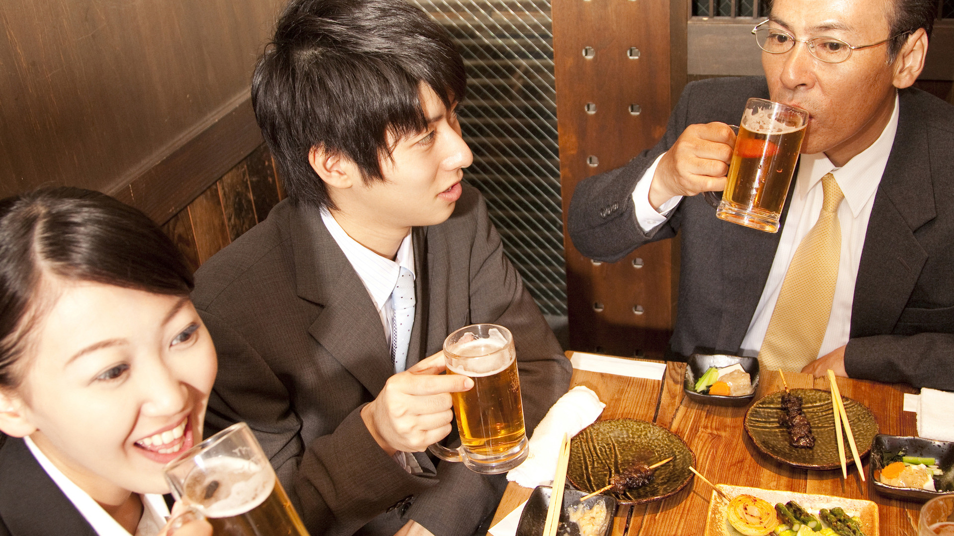 外飲みか家のみか飲酒はダメか 会社員の 仕事後の一杯 の実情をさぐる 不破雷蔵 個人 Yahoo ニュース