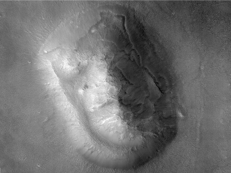 同じ人面岩をマーズ・リコネッサンス・オービターが撮影したもの（NASA）