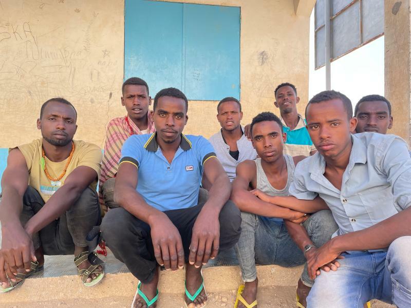 エチオピアから逃れてきた若者たち　撮影：JVC・日本国際ボランティアセンター