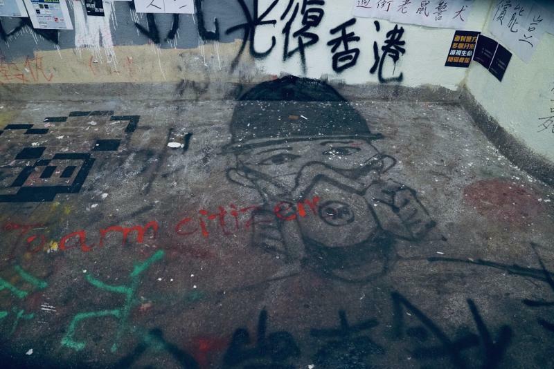 2019年香港　怪我をしたり、亡くなった若者の追悼の集会も各地で開かれた　撮影：堀潤