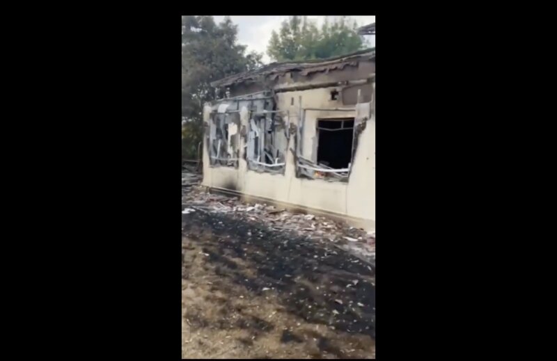 親族たちが集まっていた家の2棟が炎上して、空になっていた　ジャーナリスト堀潤