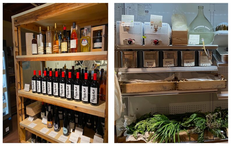 （左）棚に並べられたワイン（右）シチリア産の赤と白のワインの量り売り（筆者撮影）