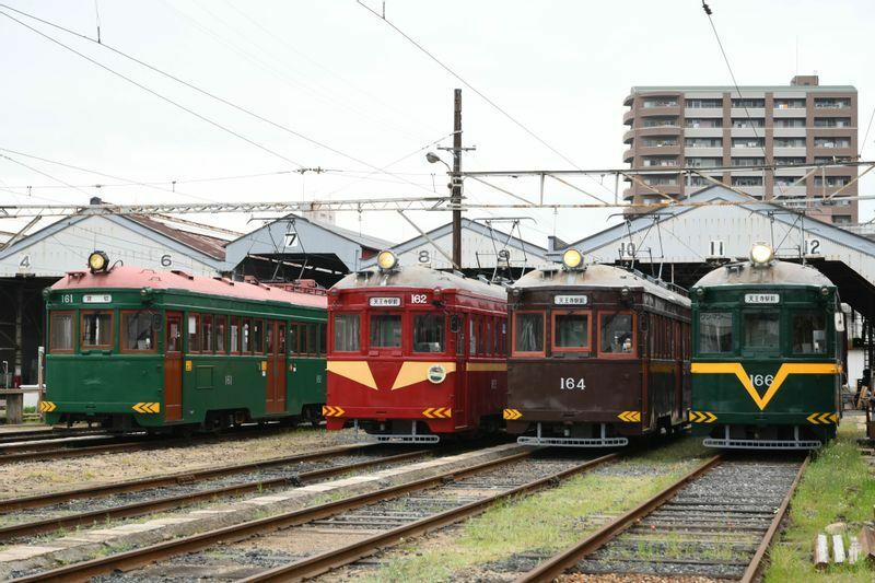 阪堺電軌に残る4両のモ161形　冬季を中心に現在も営業車として一般運用に就いている
