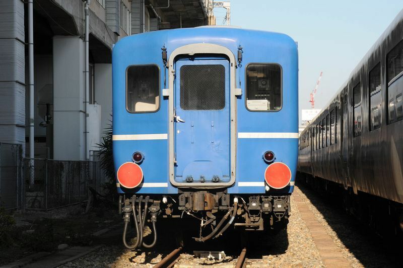 「SL北びわこ号」で使われていた12系客車。青い車体が特徴だ（特記以外の写真は全て筆者撮影）