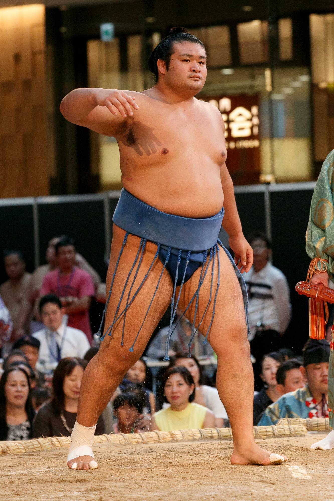 気迫あふれる相撲で土俵を沸かせた千代の国。写真は2017年のもの