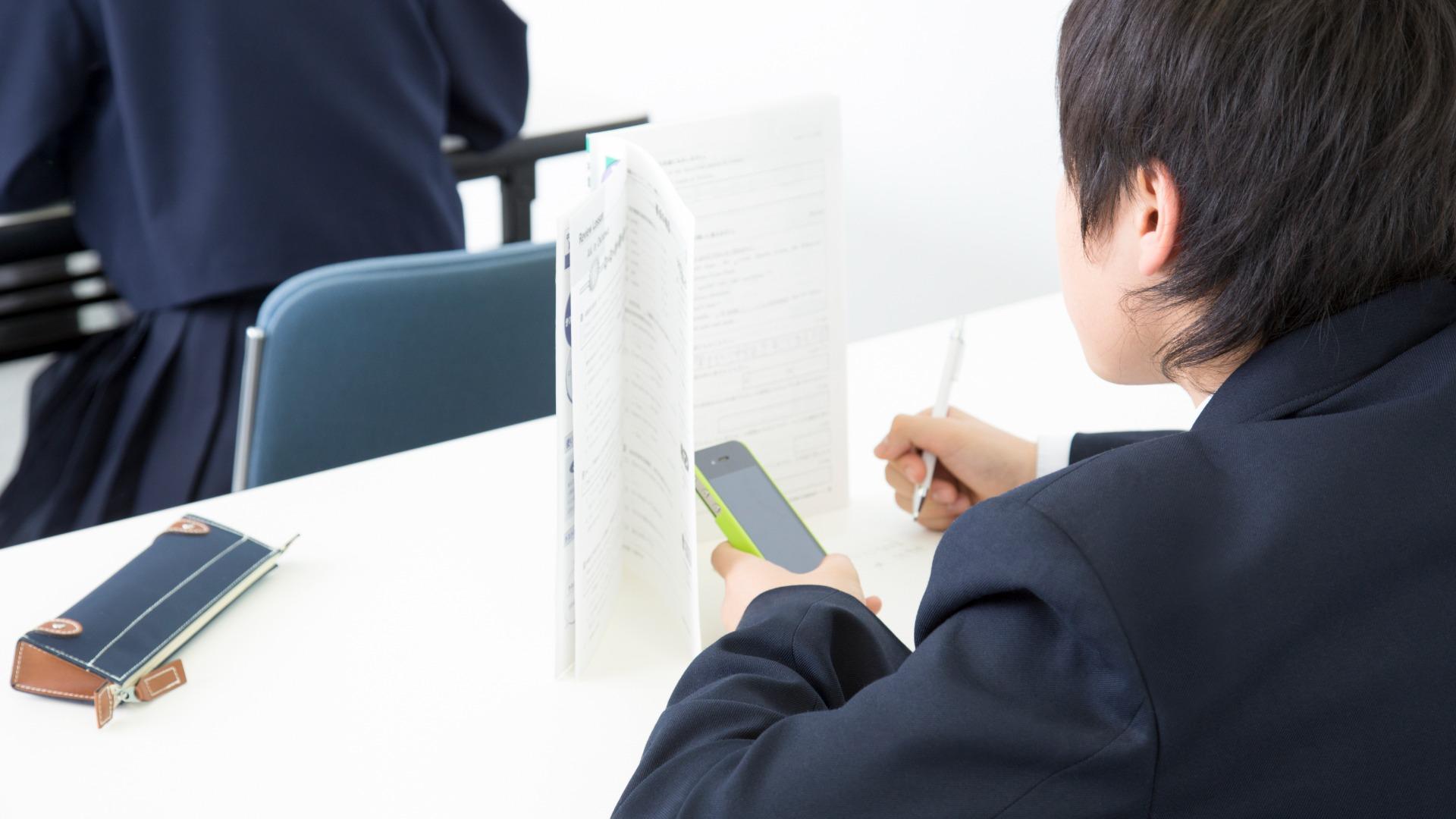 3ミリのイヤホンで組織的なカンニングが判明~対策の限界を専門家が解説 #エキスパートトピ(石渡嶺司) - エキスパート - Yahoo!ニュース