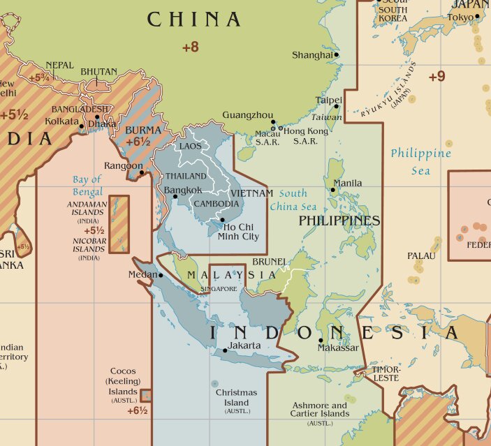 マレー半島だけが異質な標準時間になっている 出典:ウィキペディア