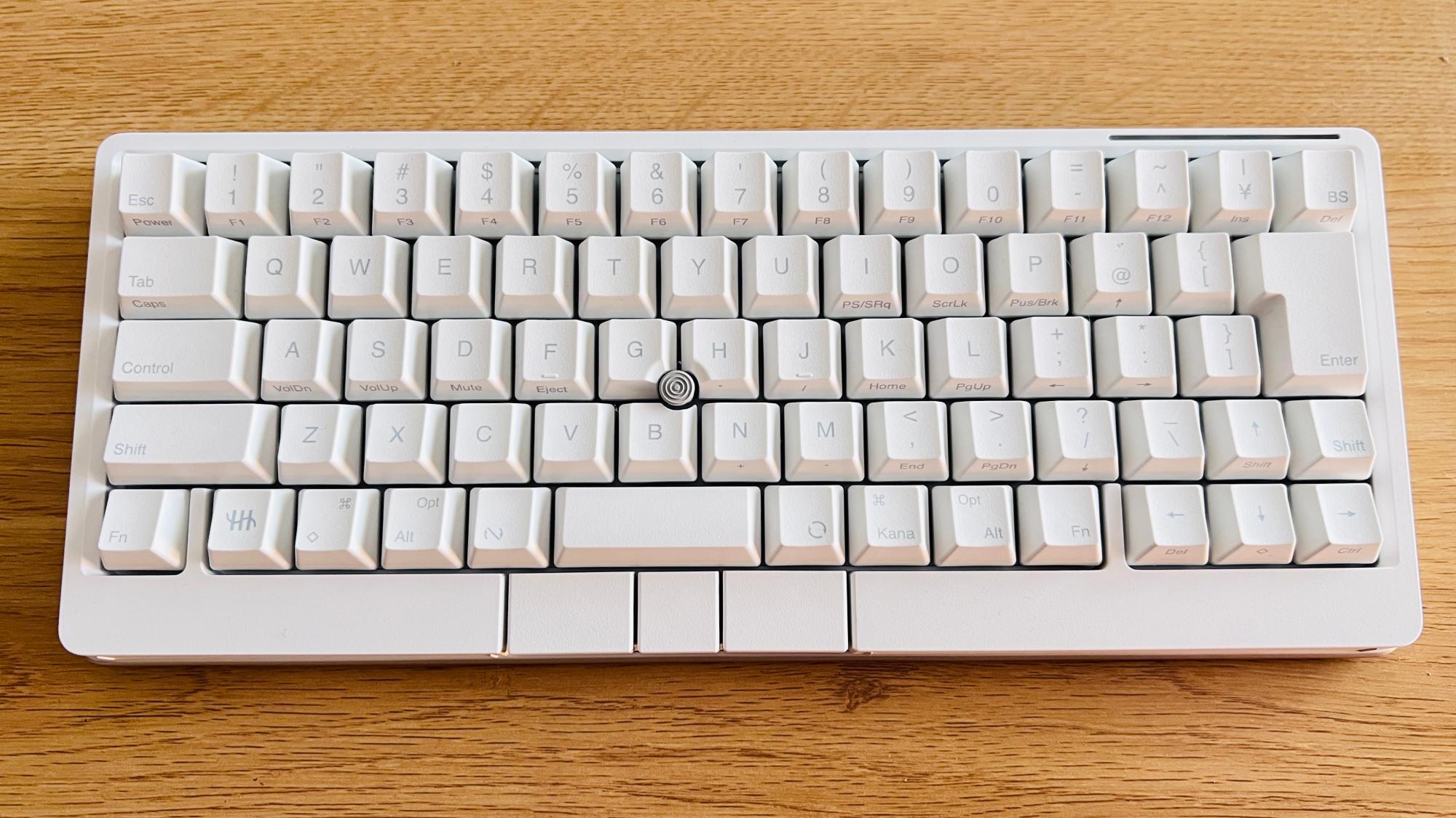出典:PFU HHKB Studio 雪 日本語配列