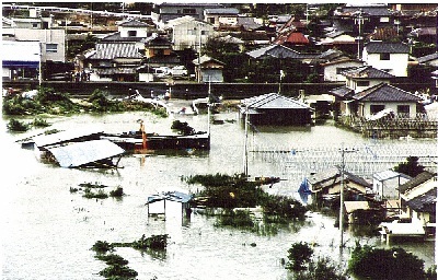 1999年9月台風18号による高潮被害（熊本県不知火町）内閣府