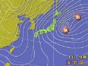 2011年1月1日午前9時の地上天気図。非常に強い冬型の気圧配置となり、西日本の平野部でも大雪となった。（気象人より）