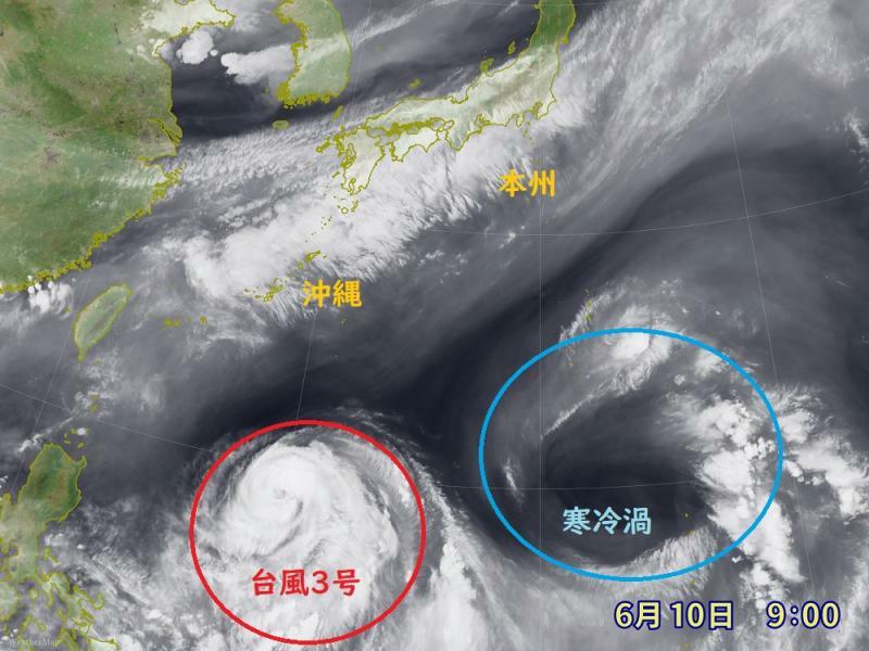 気象衛星ひまわりの水蒸気画像（6月10日午前9時）：ウェザーマップ作画、筆者加工