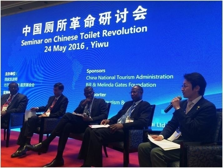 中国厠所革命(撮影:NPO法人日本トイレ研究所)