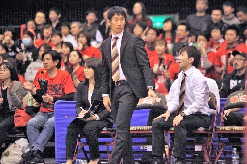 大阪エヴェッサでスキルディベロップメントコーチを務める大村将基コーチ（筆者撮影）