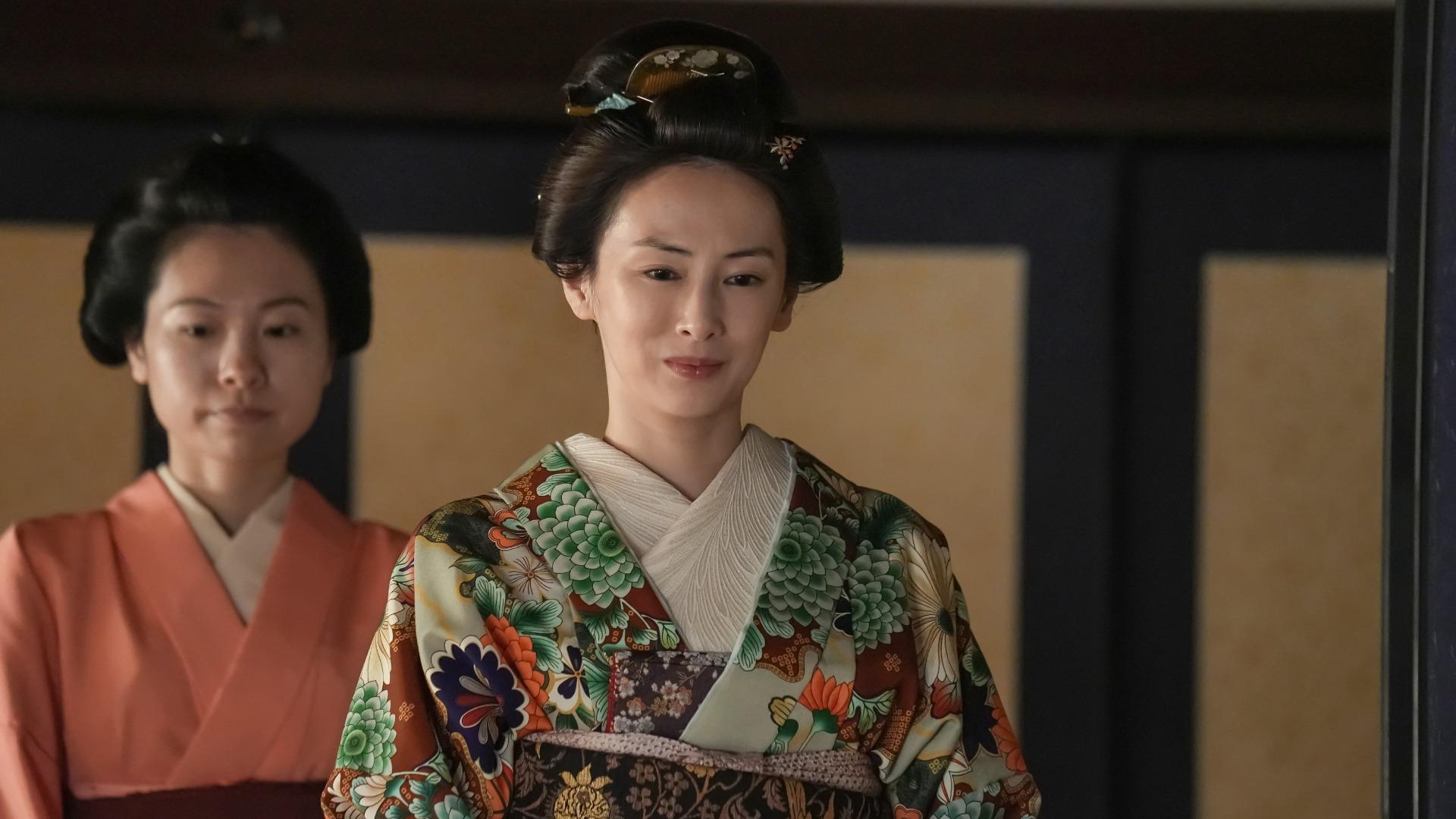 時髦？ 怪異？ 和服領子異常寬大的「Bakabake」和服 工作人員解說明治時代和服的常識