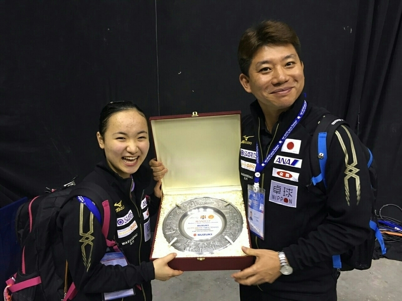 2015年アジア選手権大会の写真。伊藤美誠は団体とダブルスで２位になった（提供：呉光憲）