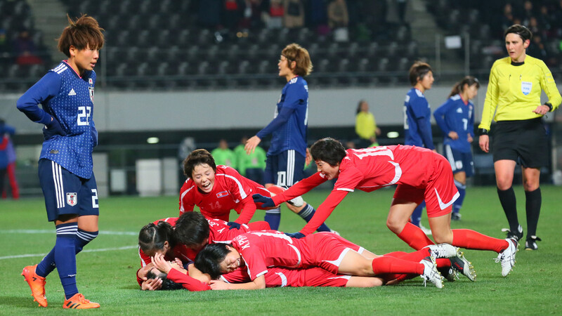 なでしこジャパンに完勝したサッカー女子北朝鮮代表が強いワケとは 平壌現地取材で見えたもの 金明昱 個人 Yahoo ニュース なでしこジャパンに完勝したサッカー女子北朝鮮代表が強いワケとは 平壌現地取材で見えたもの 金明昱 個人 Yahoo ニュース