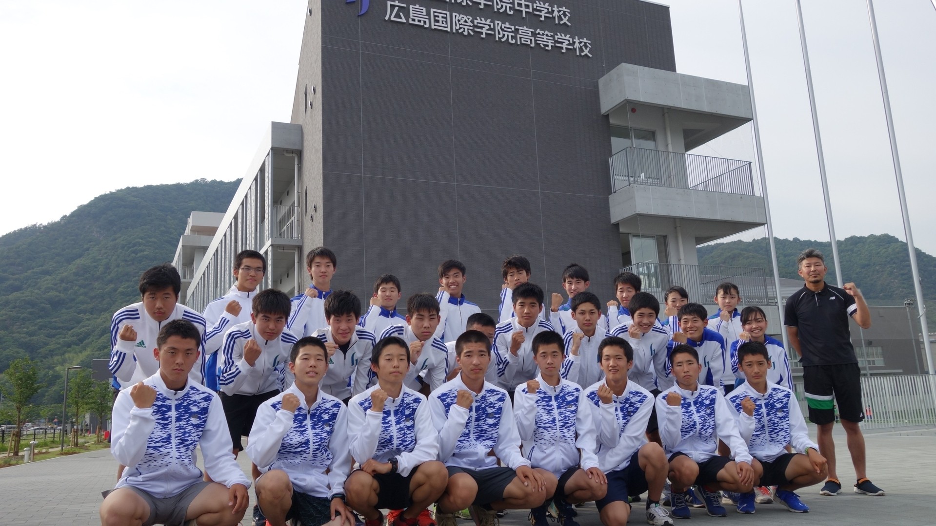 被災地の人たちに勇気と希望を 広島国際学院高校が復興をテーマに目指す全国駅伝出場 金明昱 個人 Yahoo ニュース