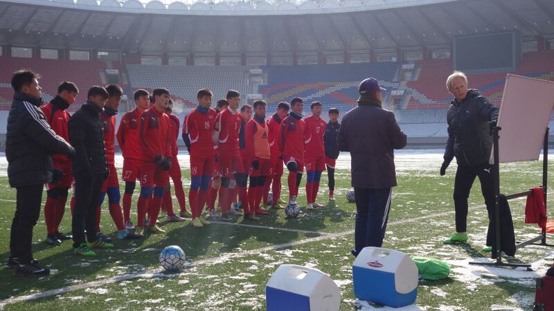 北朝鮮でサッカーw杯は本当に開催可能なのか Fifa会長の言葉の 真意 と 現実味 を考える 金明昱 個人 Yahoo ニュース 北朝鮮でサッカーw杯は本当に開催可能なのか Fifa会長の言葉の 真意 と 現実味 を考える 金明昱 個人 Yahoo ニュース