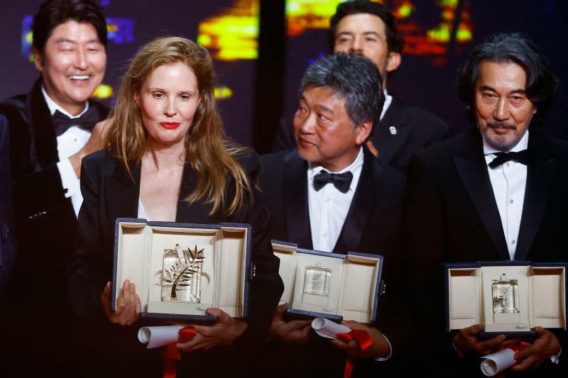 カンヌ映画祭で坂元裕二が脚本賞を受賞。「こっちよりカンヌなんだ……」とサン・セバスティアン組織委は残念そうでした