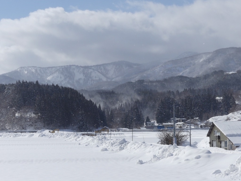 秋田県鹿角市。今年の全国的な大雪傾向で、鹿角市も例年の２～３倍の積雪だったそうです（２０１８年２月下旬撮影）