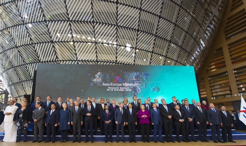 ASEM首脳会議に勢揃いした欧州とアジアの首脳ら（EUのホームページより）
