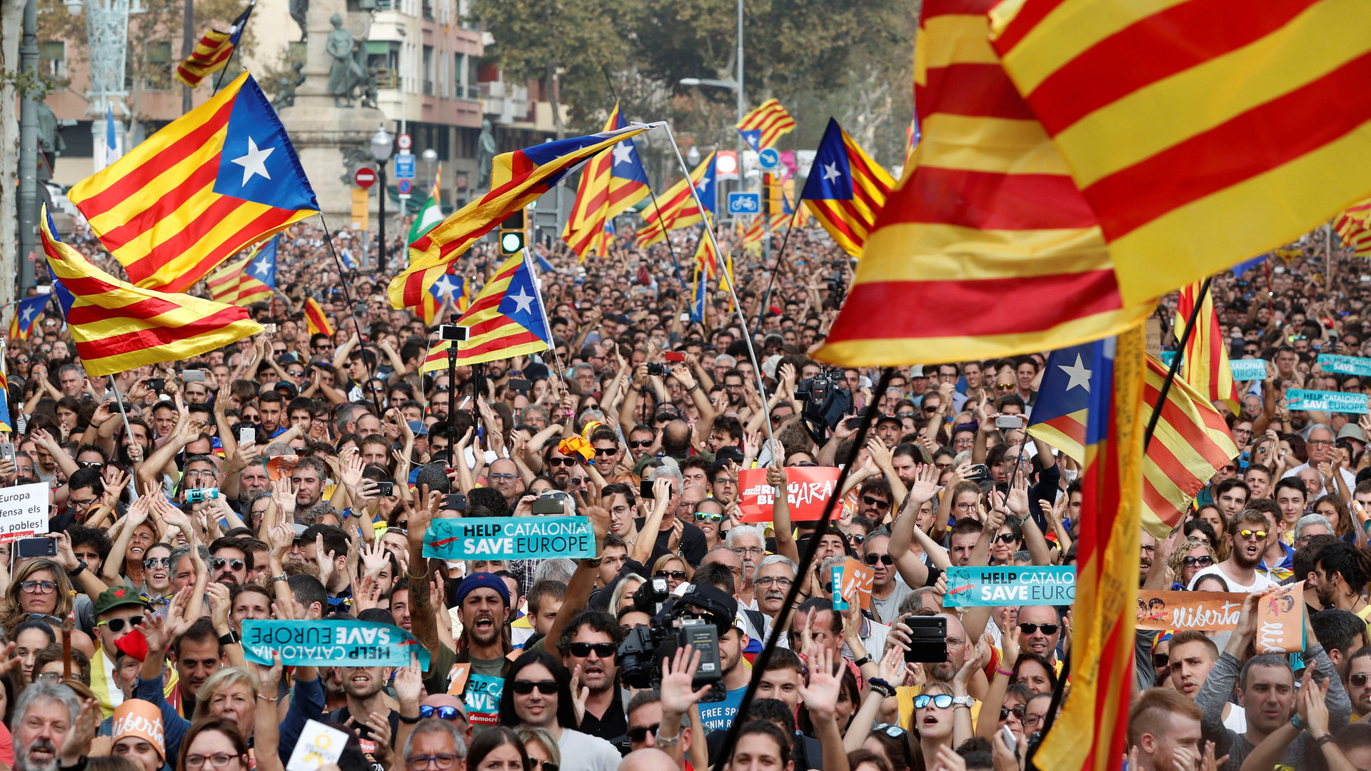 スペイン カタルーニャ州の独立問題は危険水域に ーラホイ首相は州議会を解散へ 小林恭子 個人 Yahoo ニュース