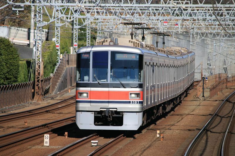 相鉄・東急直通線は東急目黒線経由の列車がメインだ