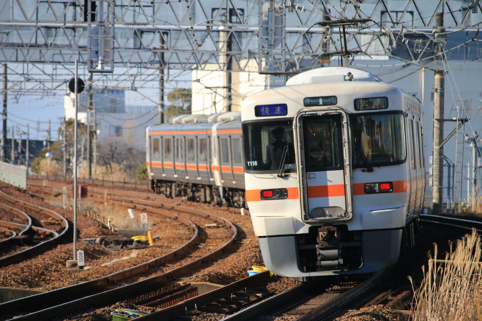 代替輸送にはJR東海の普通列車も活躍した