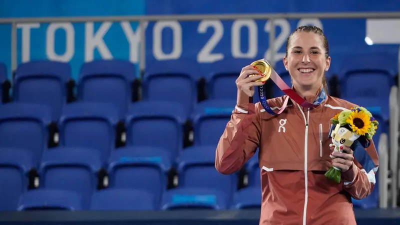 東京オリンピック テニス競技 男子シングルスでズベレフが 女子シングルスでベンチッチが金メダル獲得 神仁司 個人 Yahoo ニュース 東京オリンピック テニス競技 男子シングルスでズベレフが 女子シングルスでベンチッチが金メダル獲得 神仁司 個人 Yahoo ニュース