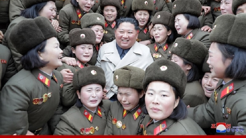 観光客を無慈悲に射殺 北朝鮮 19歳少女 の数奇な運命 高英起 個人 Yahoo ニュース