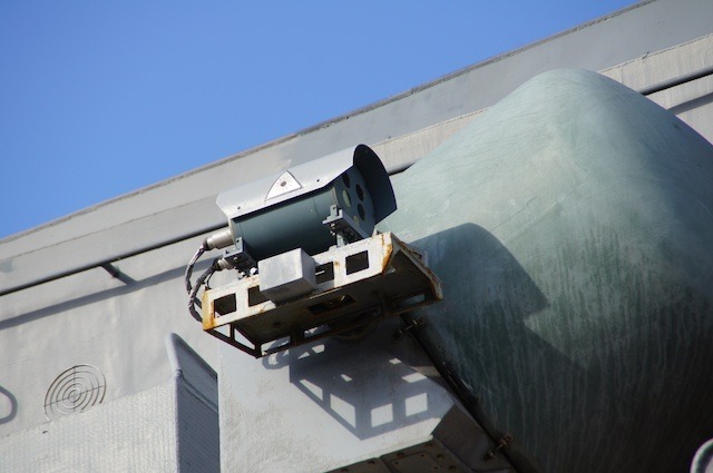 射撃管制レーダー側面に追加された光学照準器