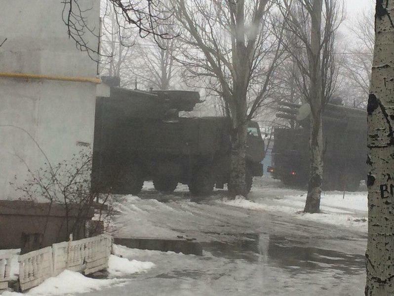 シャフチョールスクで目撃されたパンツィーリ-S1防空システム
