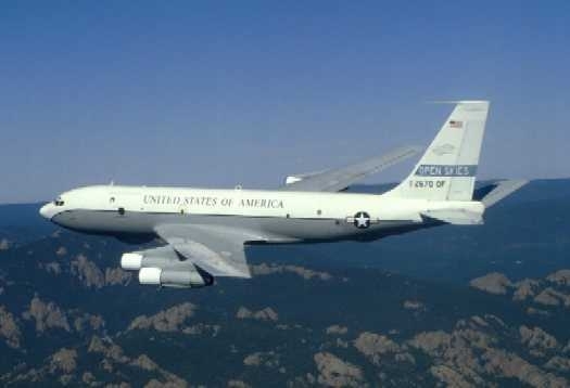 米空軍が運用している査察専用機OC-135Bオープンスカイズ（米空軍公式サイトより）