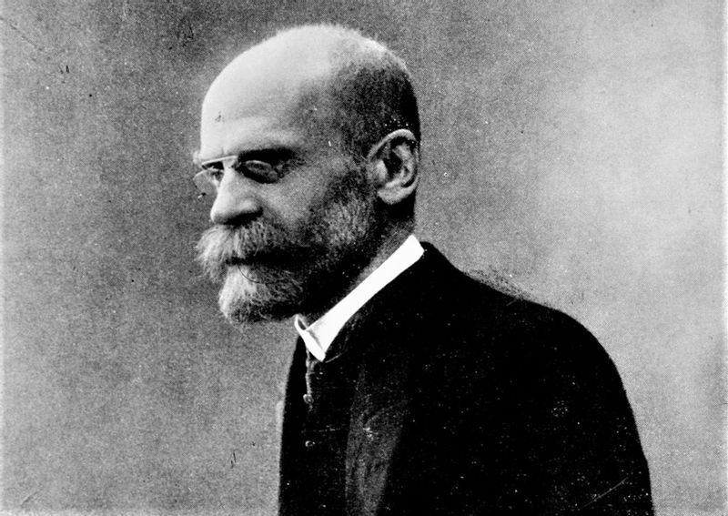エミール・デュルケム　出典：Émile Durkheim（Public Domain）