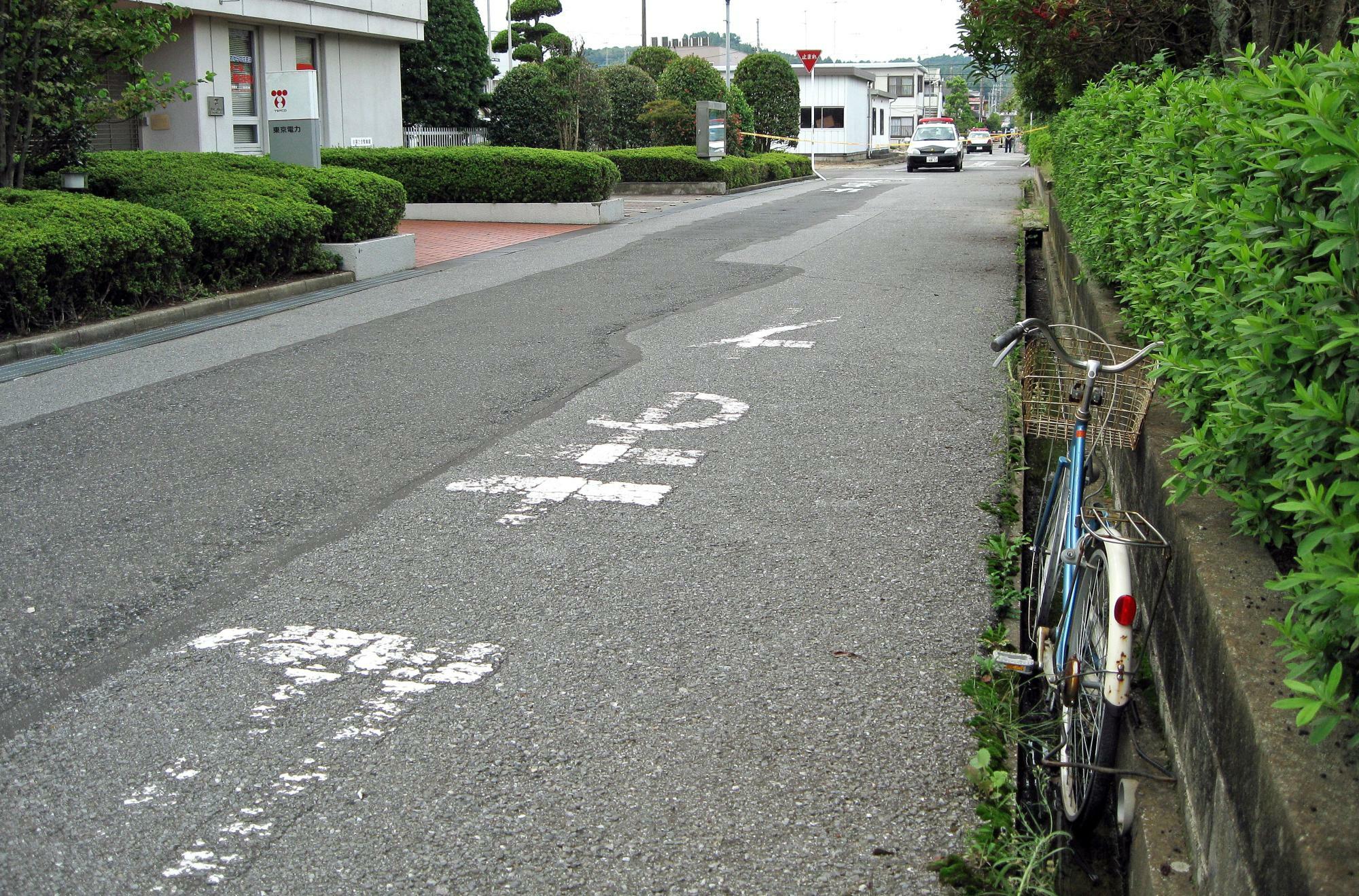 写真４　東金の放置自転車